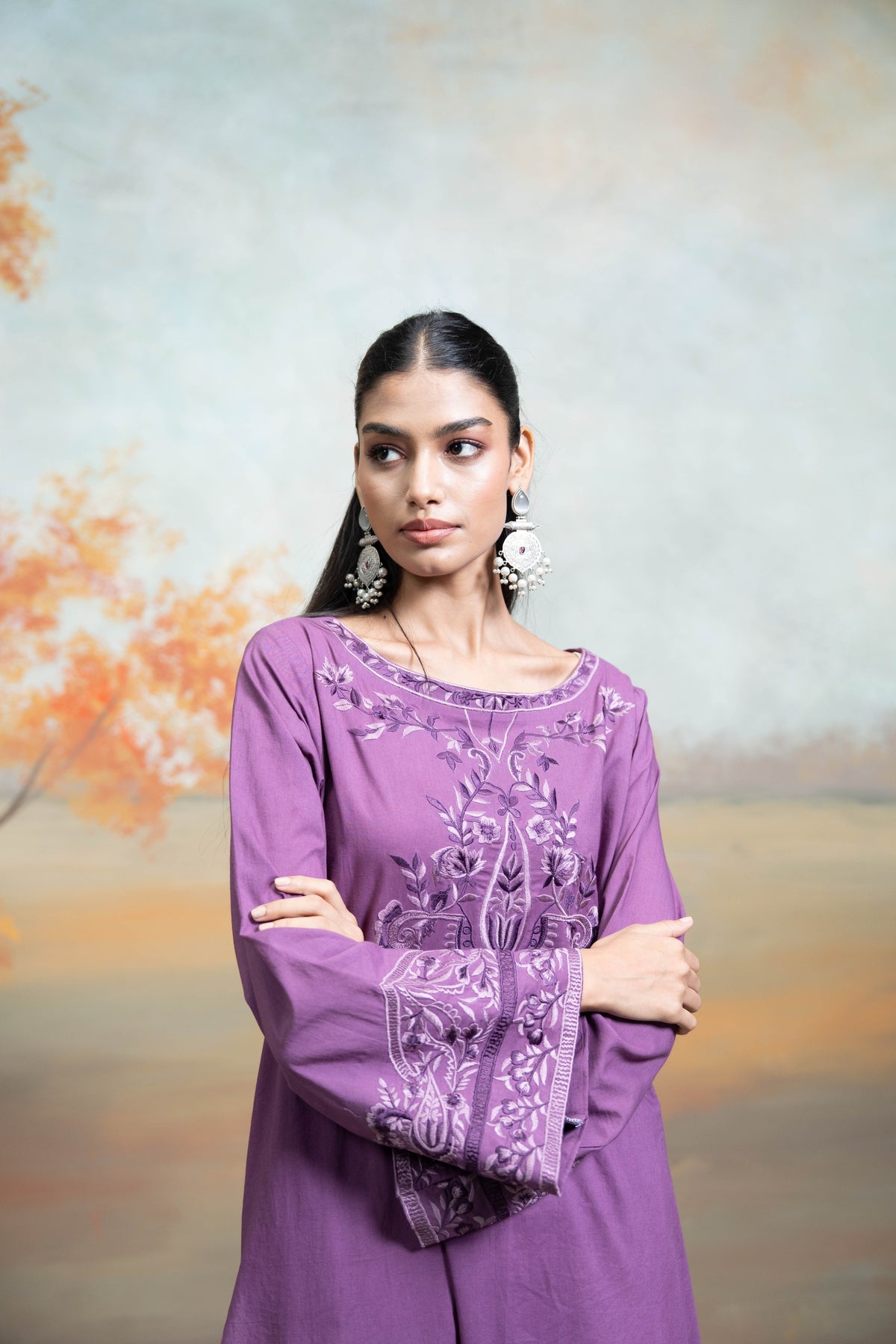 Purple Embroidery Cotton Silk Kurta Set (2 Pcs)