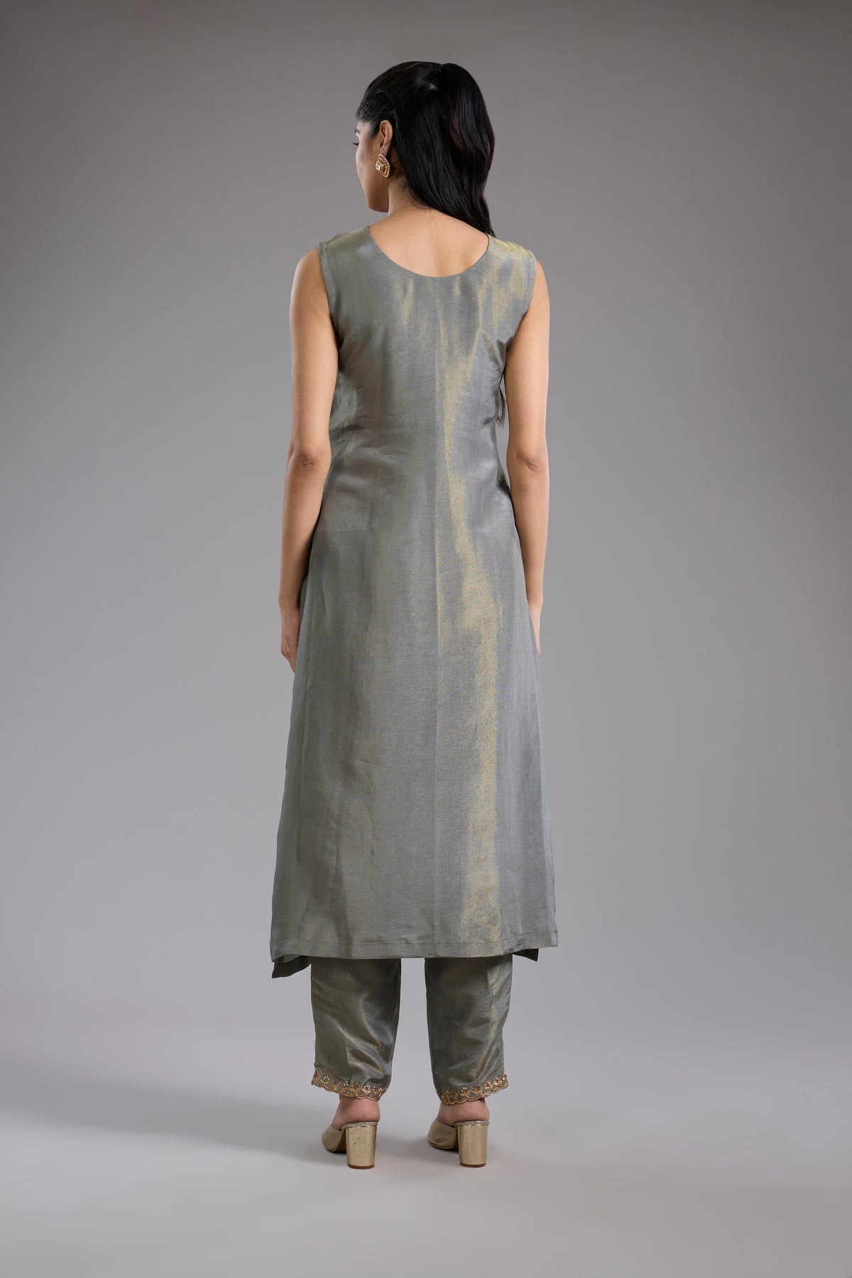 Grey Tissue Jacket Set with Dori Machine Embroidery