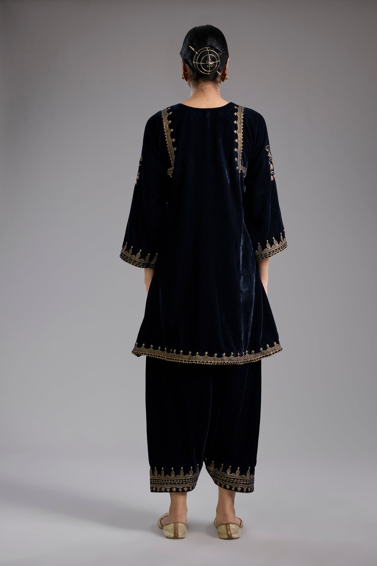 Black Velvet Aari & Hand Embroidered Kurta Set