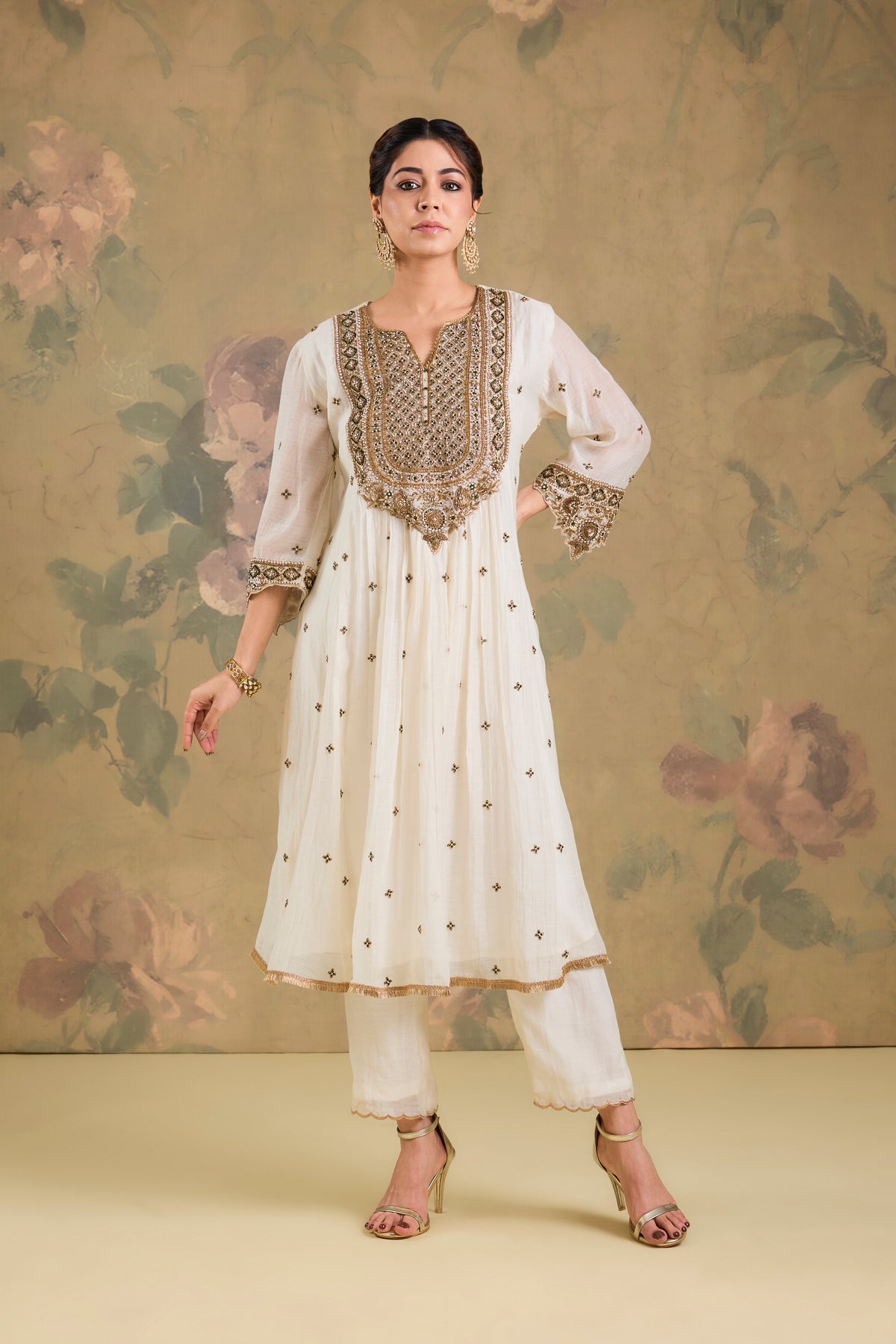 Mul Chanderi Handworked Anarkali Set