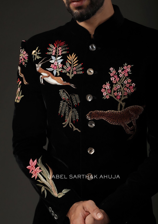 EMBROIDERED ANIMALS INDO SET