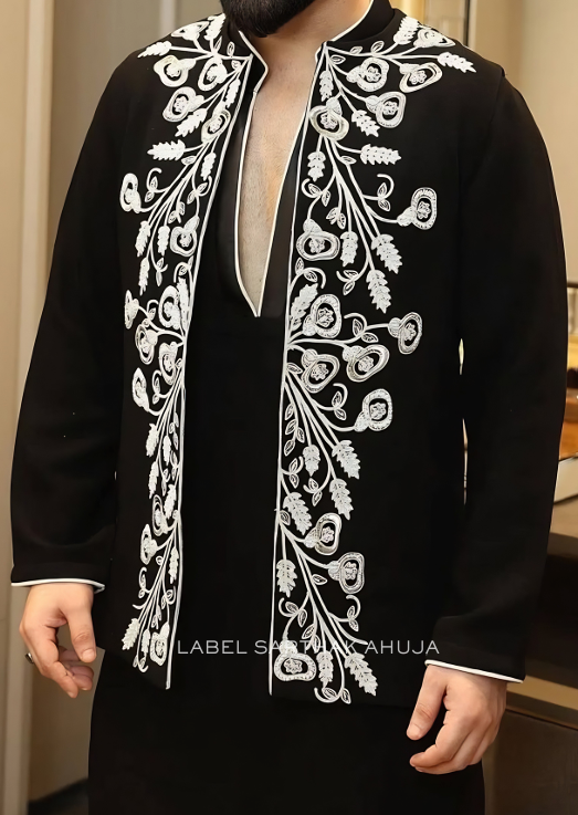 ROYAL THREADWORK KURTA SET