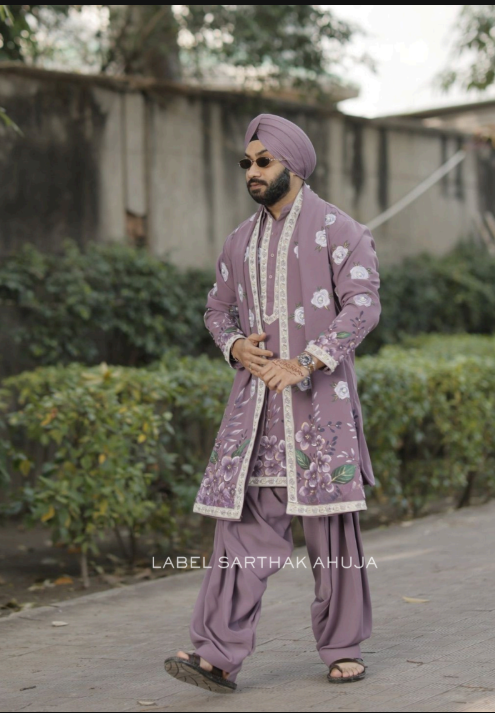 HAND PAINTED PETALS KURTA SET
