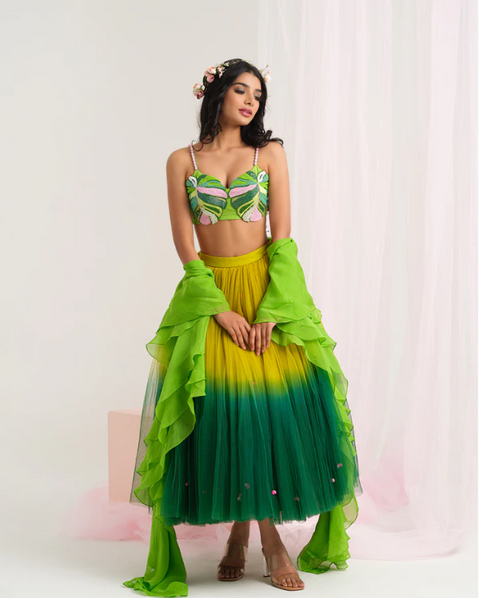 Tropical Chic Ensemble Set