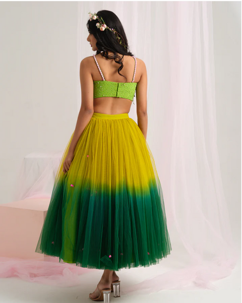 Tropical Chic Ensemble Set