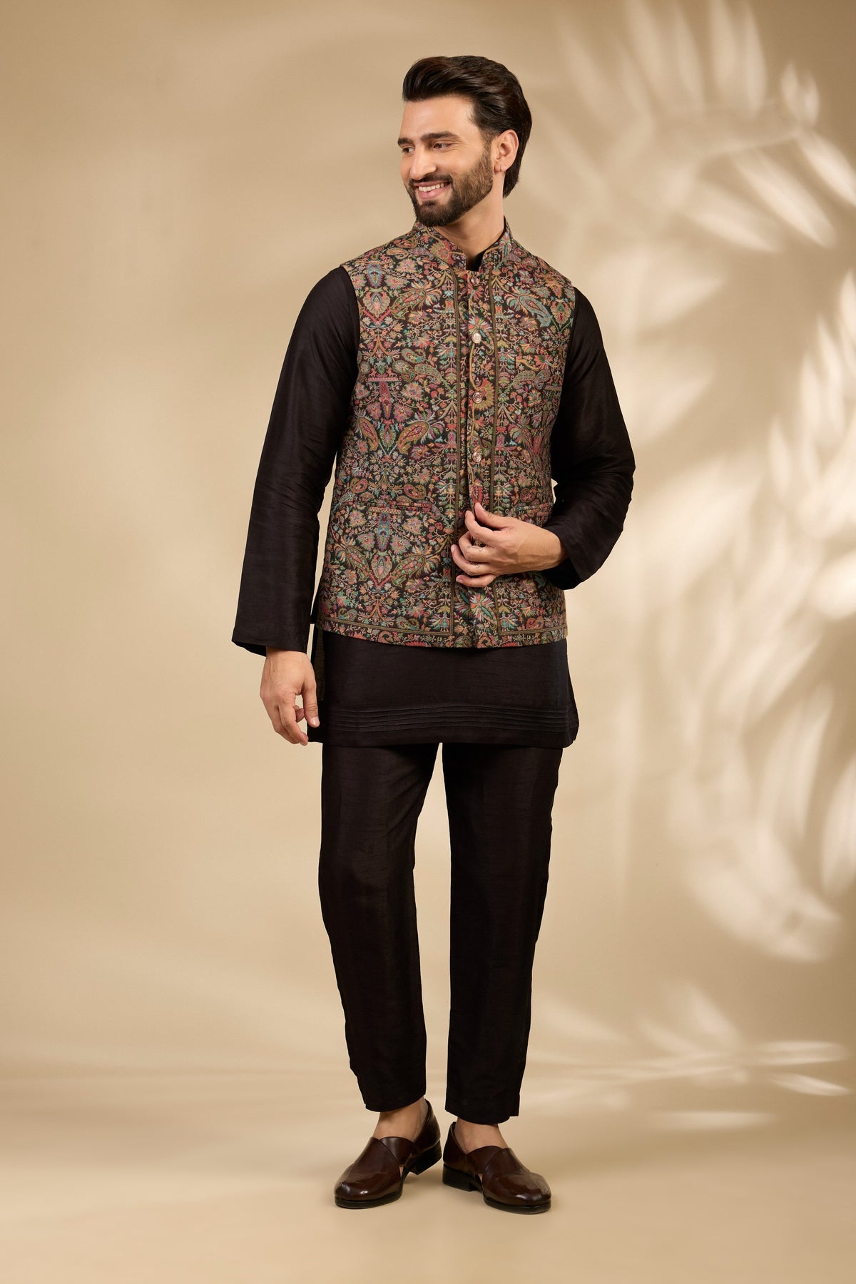 Multicolor Floral Jamawar Woven Bandi Jacket Set