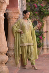 Umrao Suit