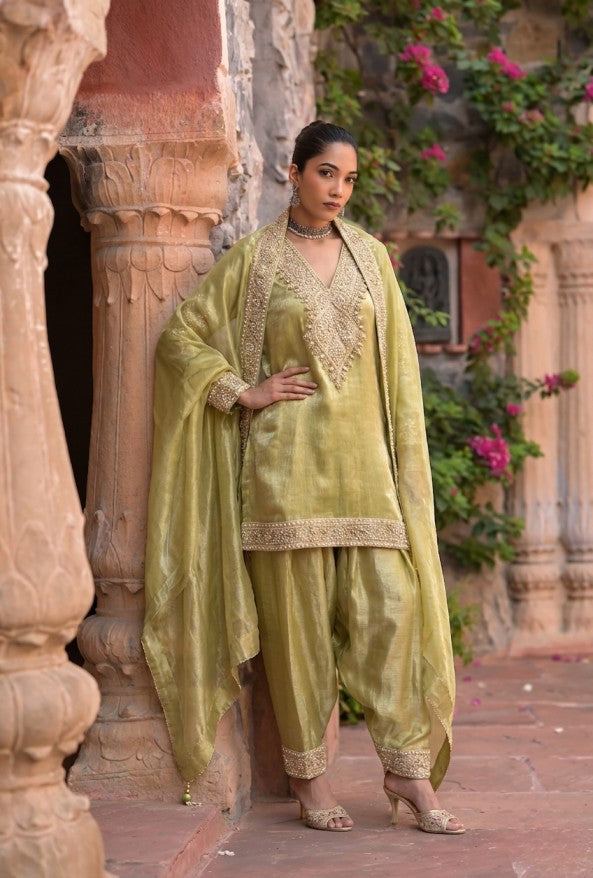 Umrao Suit
