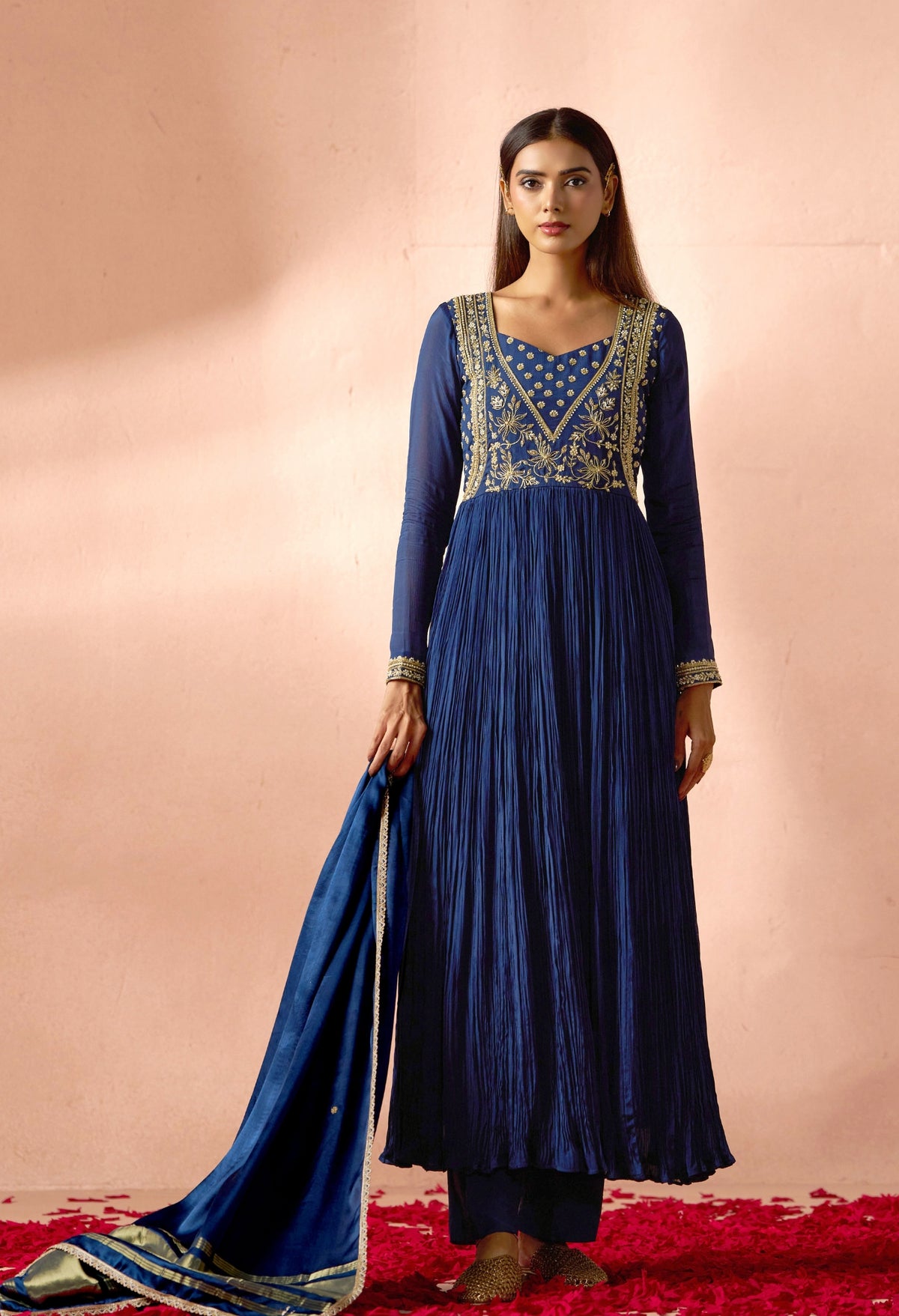 Swara Riddhi Anarkali