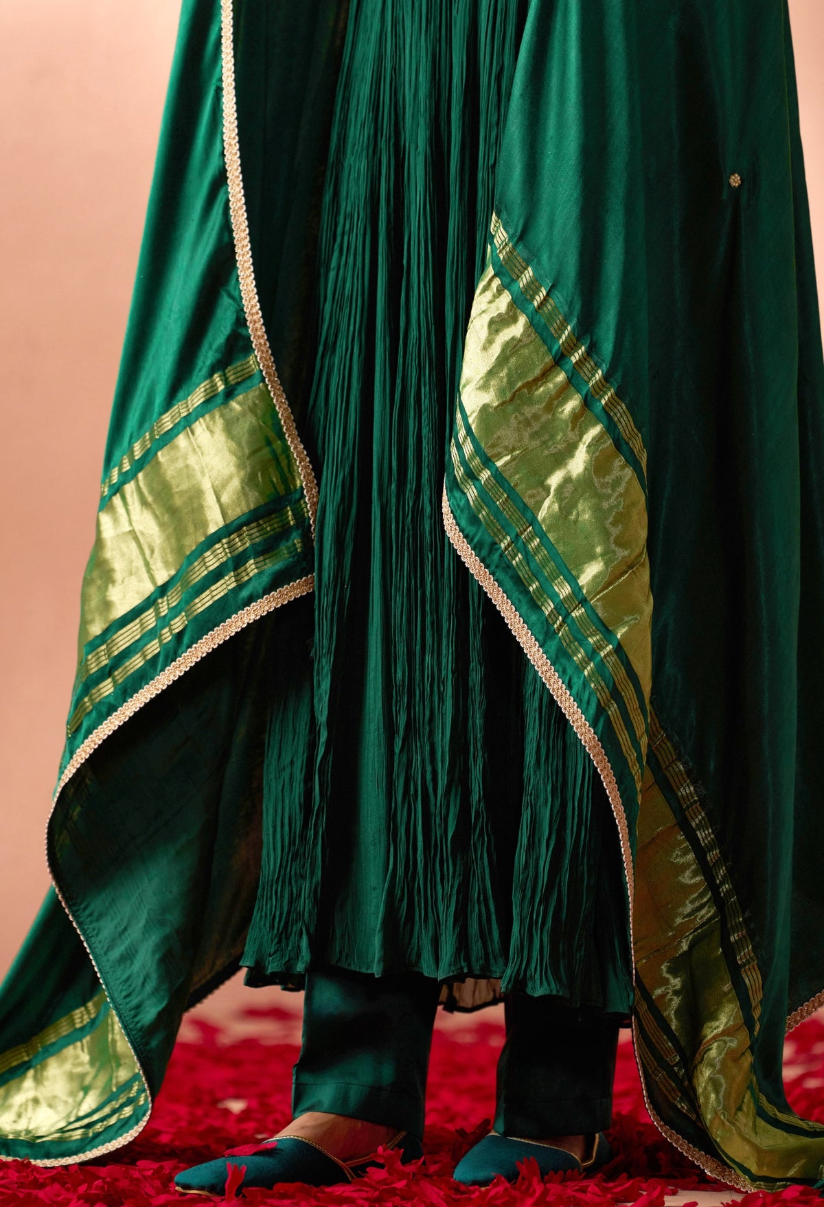 Swara Vasudha Anarkali