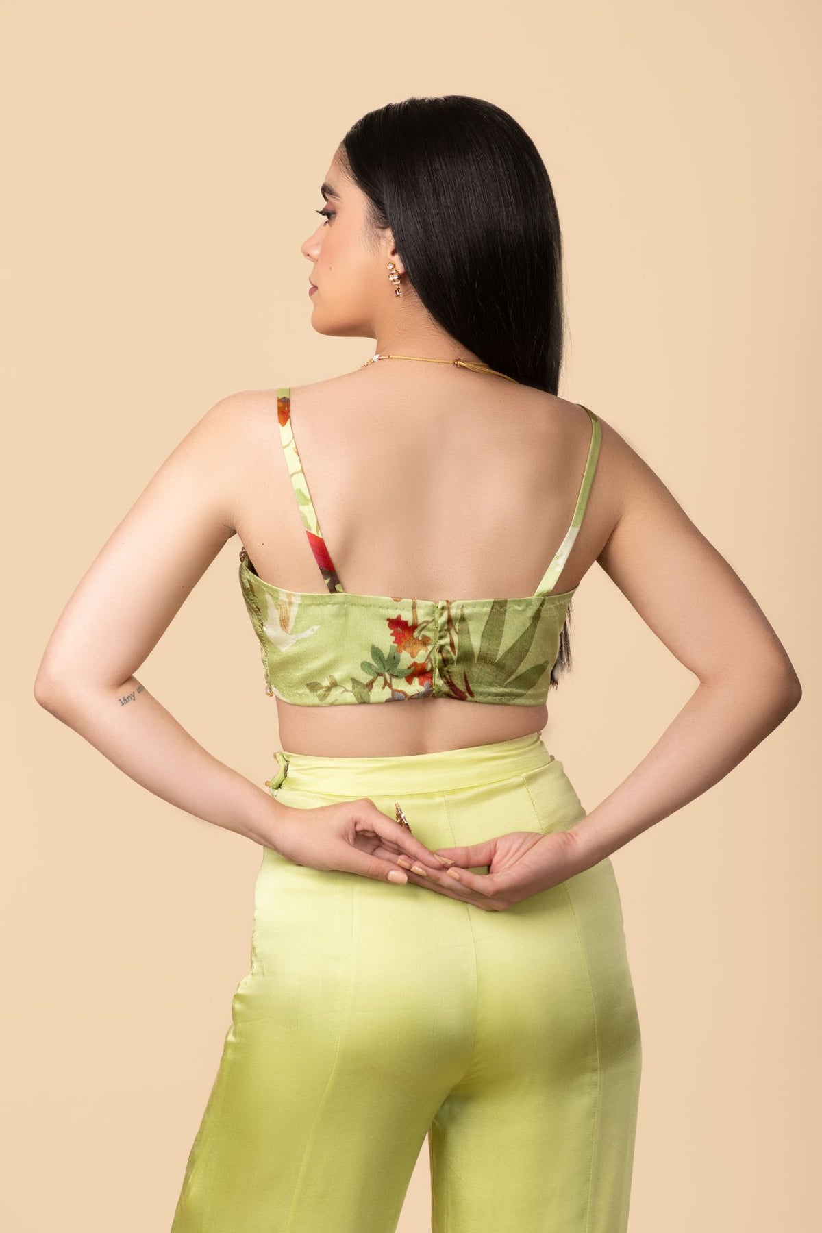 Off-White Multi-Colour Chinon Robe With Pant & Bustier