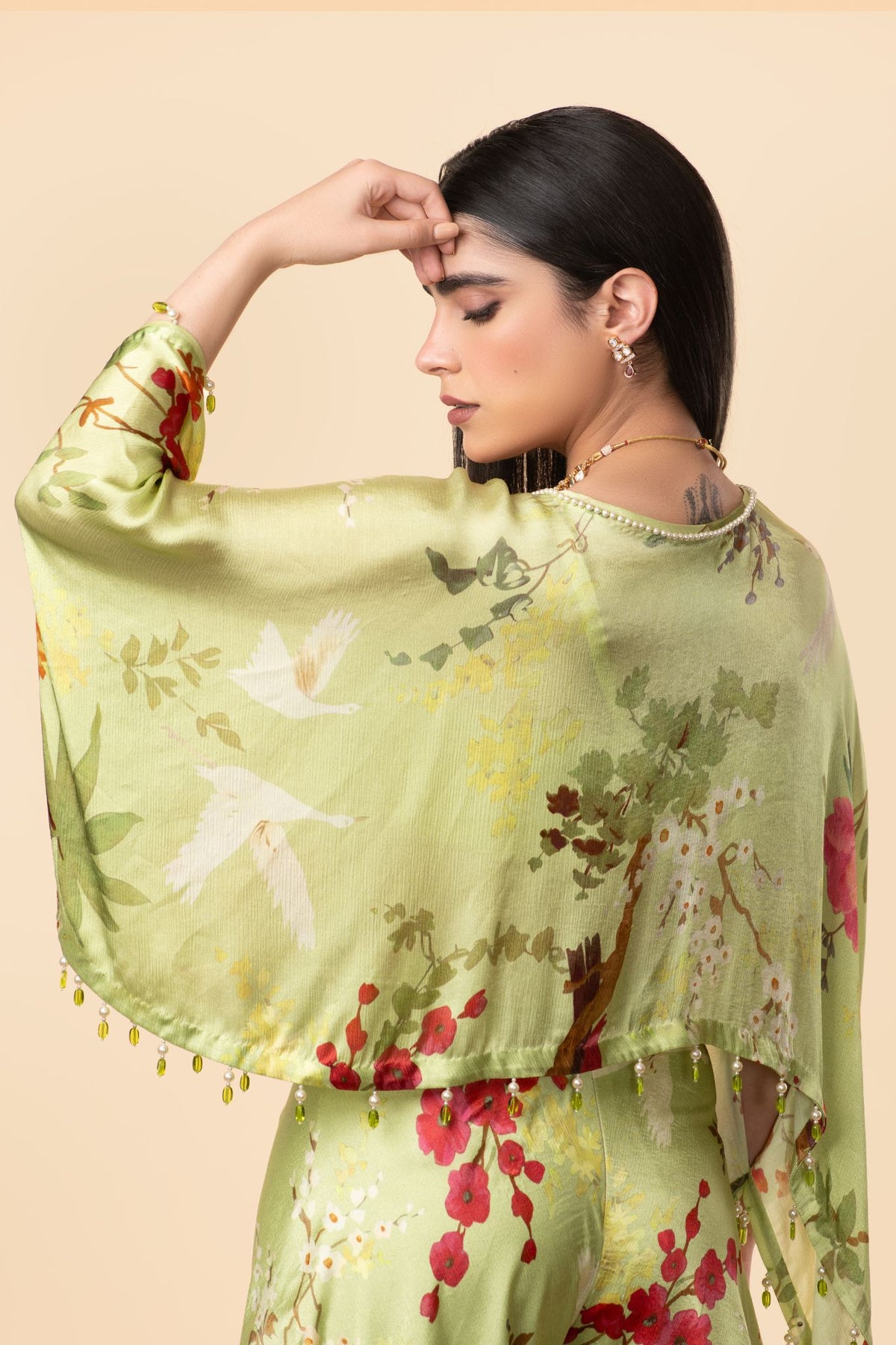Off-White Multi-Colour Chinon Satin Kaftan With Bias Pant
