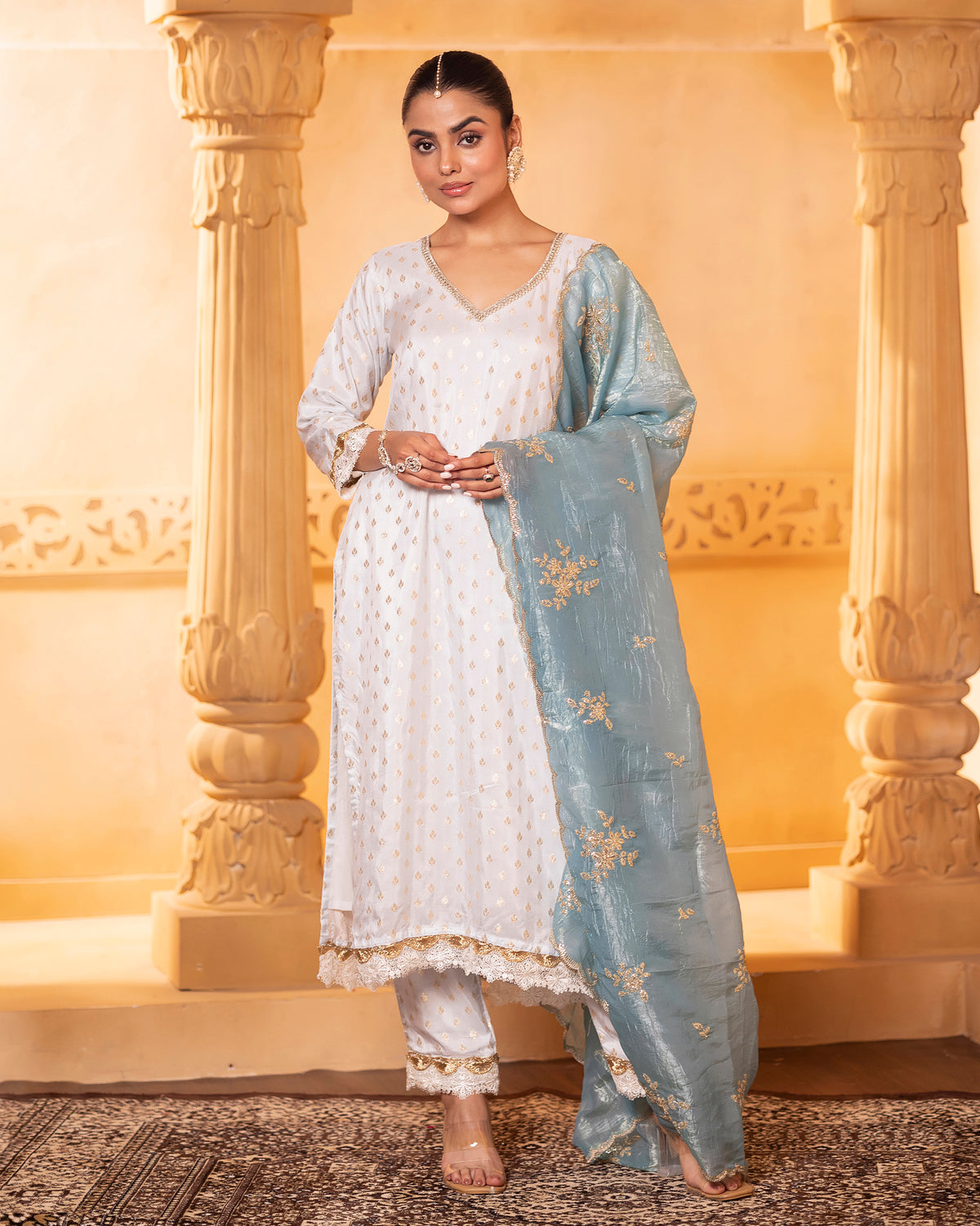 Sky Blue Kurta Set With Ice Blue Dupatta