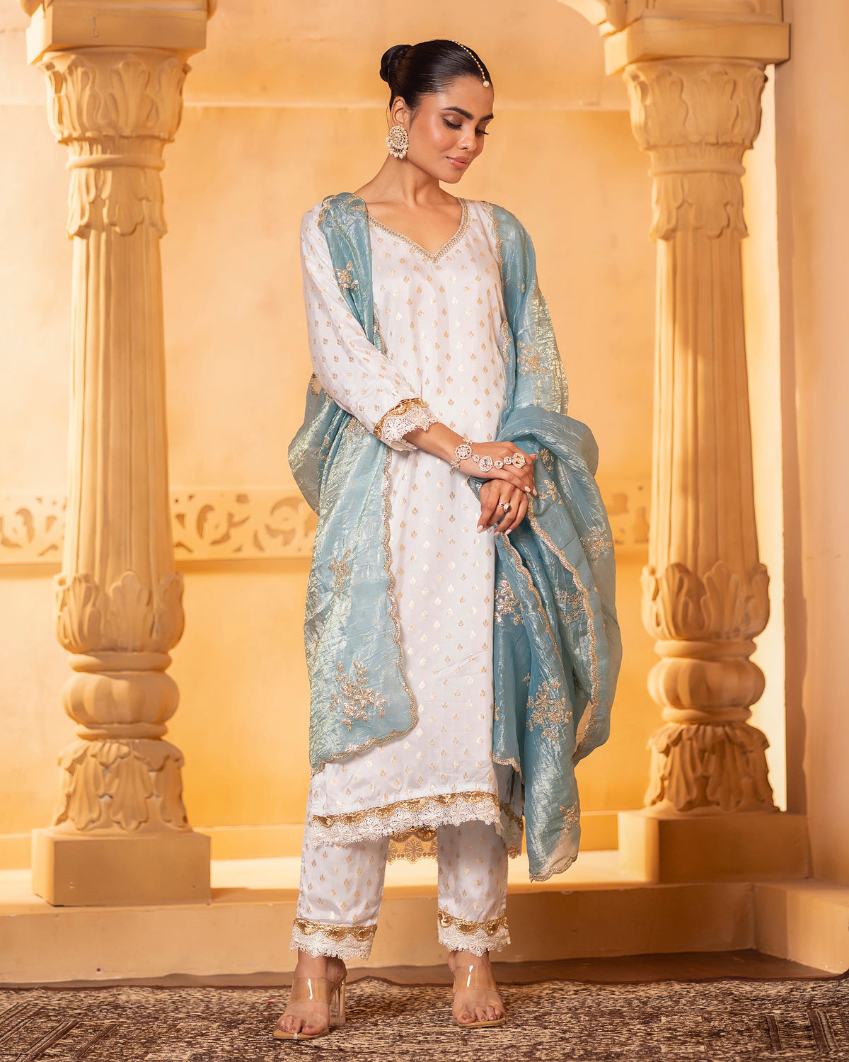 Sky Blue Kurta Set With Ice Blue Dupatta