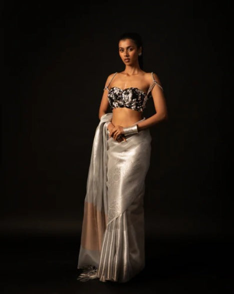White Banarsi Silk Blend Metallic Tone Saree