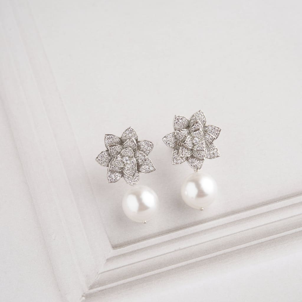 Bella Earrings