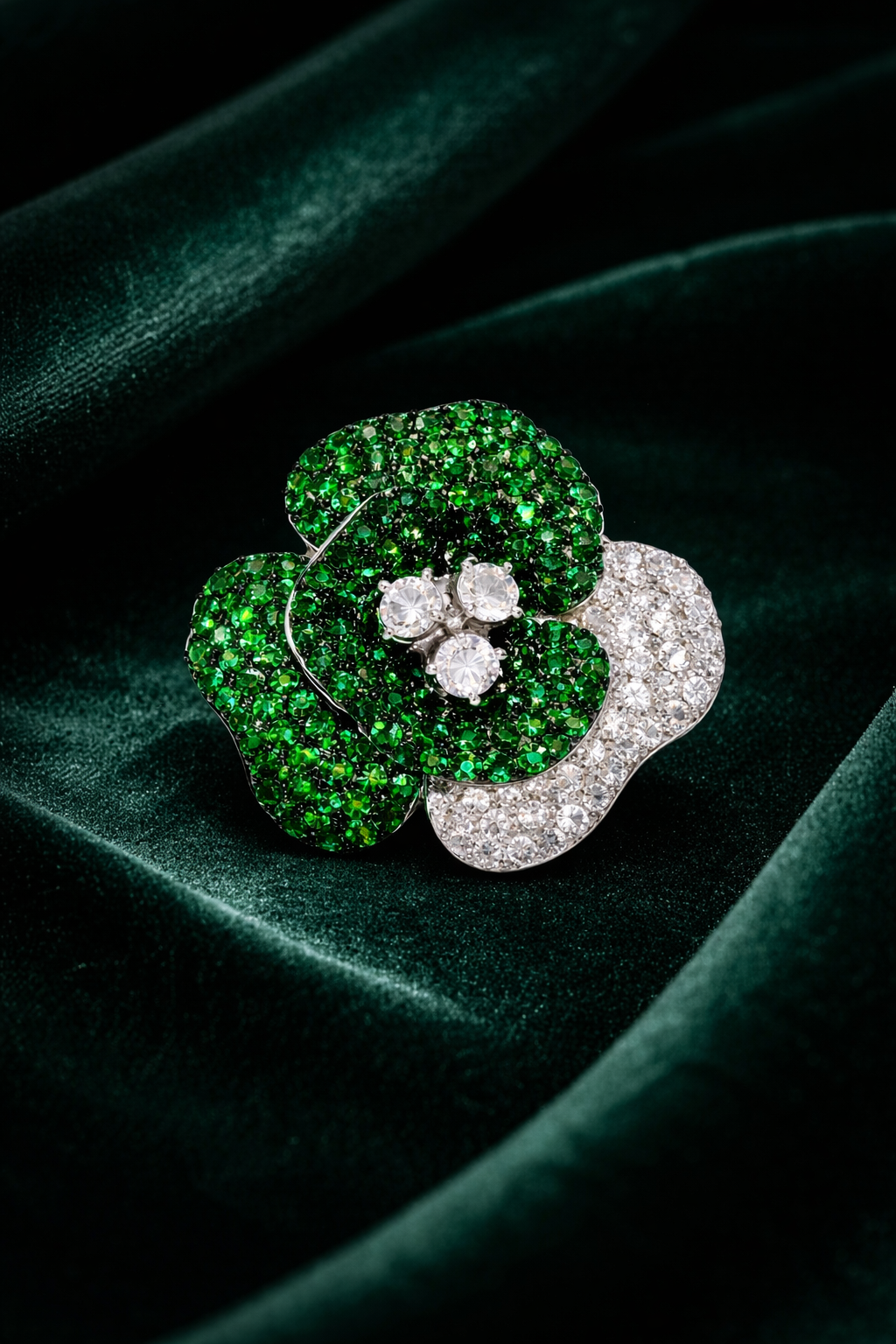 Bloom Convertible Brooch Pendant