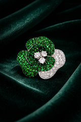 Bloom Convertible Brooch Pendant