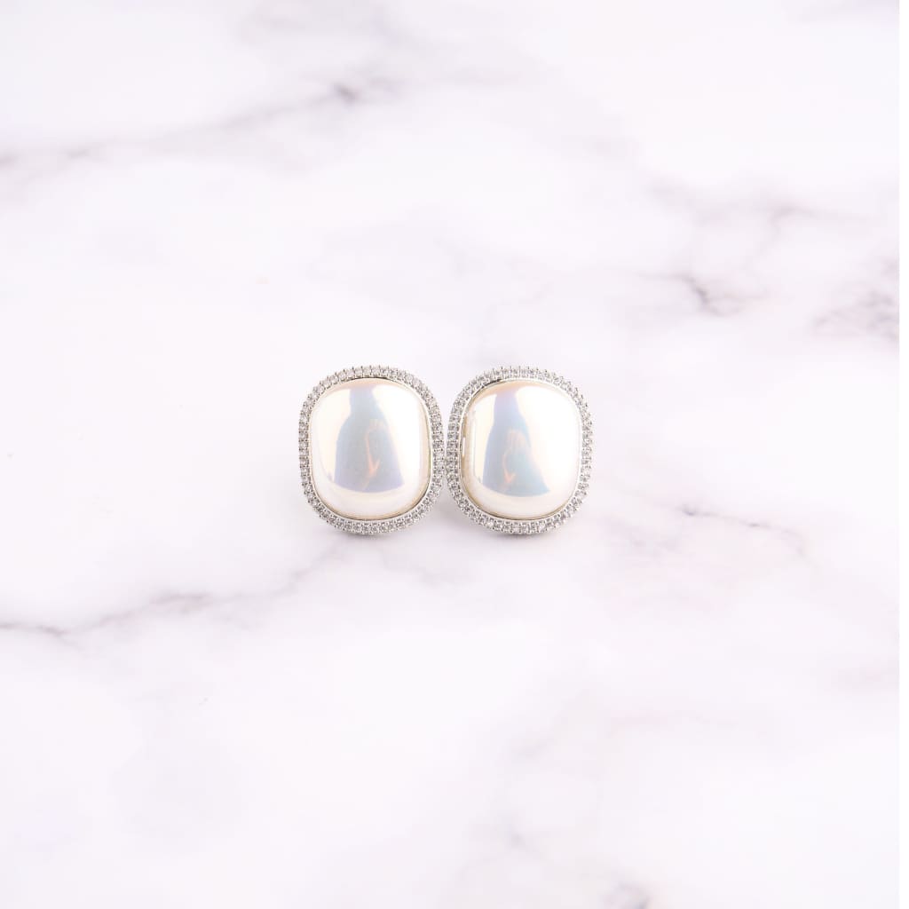 Cushion Pearl Earrings