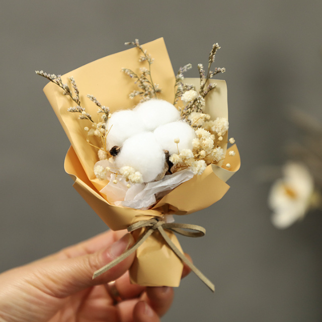 Love Infinite Mini Bouquet