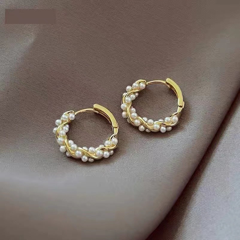 Vintage Pearl Hoops Mini