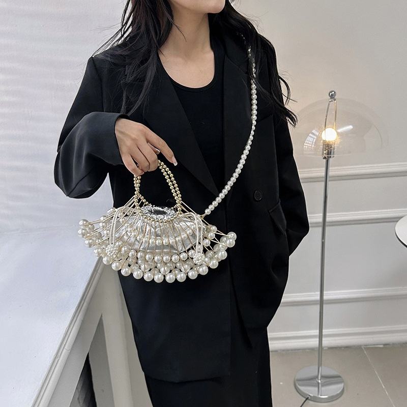 Pearly White Purse