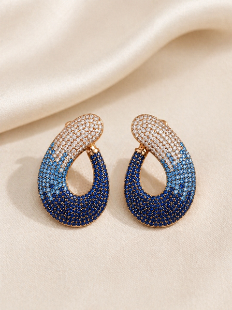 Ocean Ombre Oval Hoops