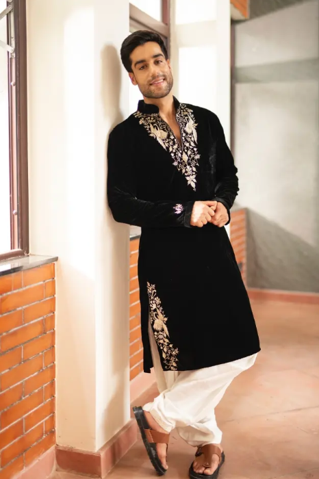 Royal Black Embroidery Kurta Set