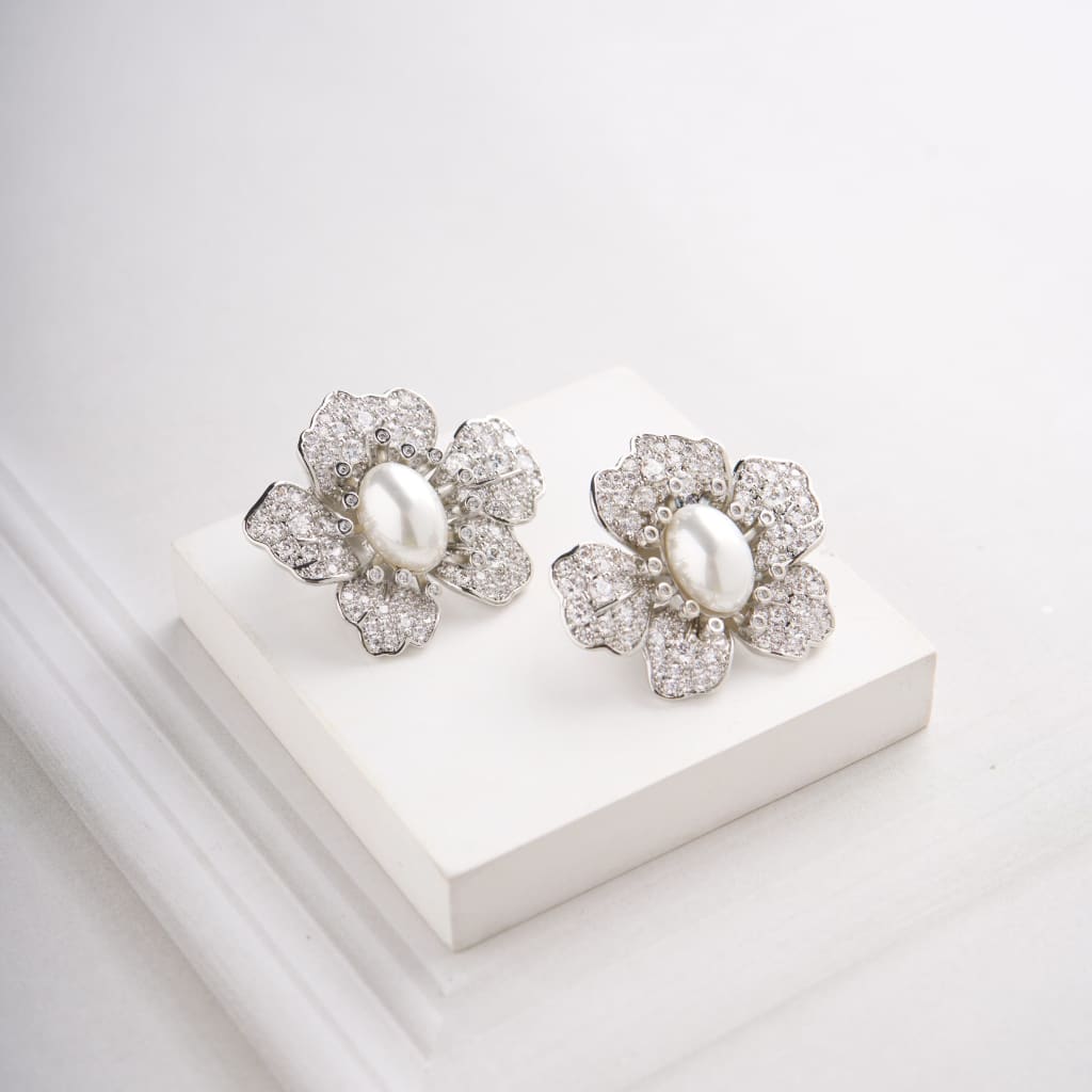 Oval Flower EarringS
