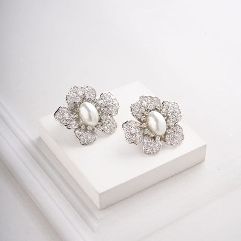 Oval Flower EarringS