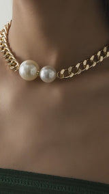 Golden Pearl Choker